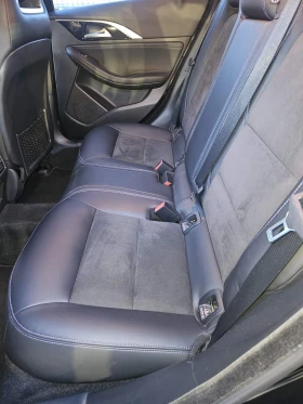 Infiniti Q30 S 2.0T AWD, снимка 8