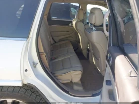 Jeep Grand cherokee OVERLAND* 5.7* V8* 8ZF* ПОДГРЕВ* КАМЕРА* КЕЙЛЕС* L - 14077 € / 27532.22 лв. - 31458891 11