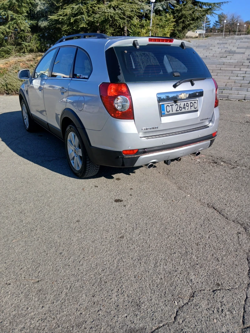 Chevrolet Captiva, снимка 5 - Автомобили и джипове - 46569294