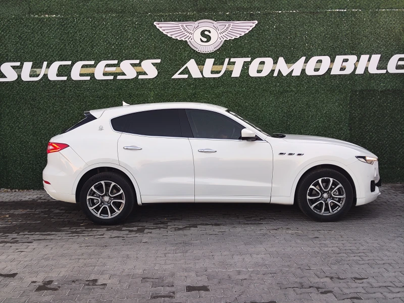 Maserati Levante 3.0* PODGREV* LINEASIST* NAVI* LIZING, снимка 3 - Автомобили и джипове - 48118760