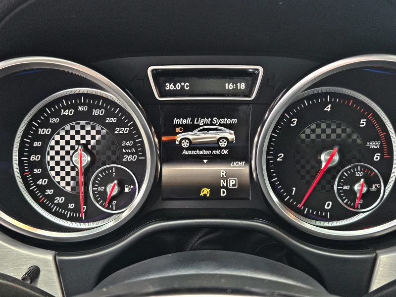 Mercedes-Benz GLE Coupe 350 AMG/GERMANY/CAMERA/ПОДГРЕВ/AIRMAT/PANO/AMBI/LI, снимка 10 - Автомобили и джипове - 51438647