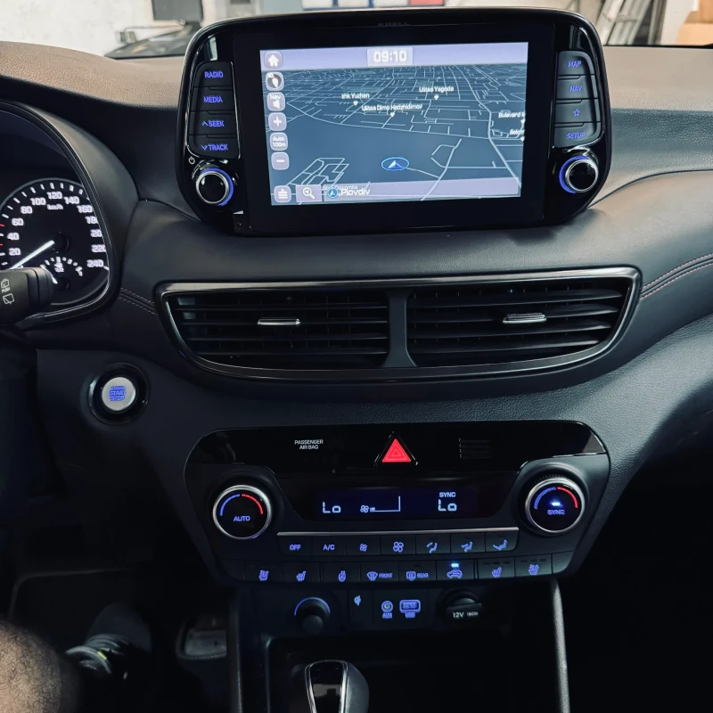 Hyundai Tucson 2.0 PREMIUM, 97х км, 360, ОБДУХ, ПОДГРЕВ, снимка 9 - Автомобили и джипове - 51626361