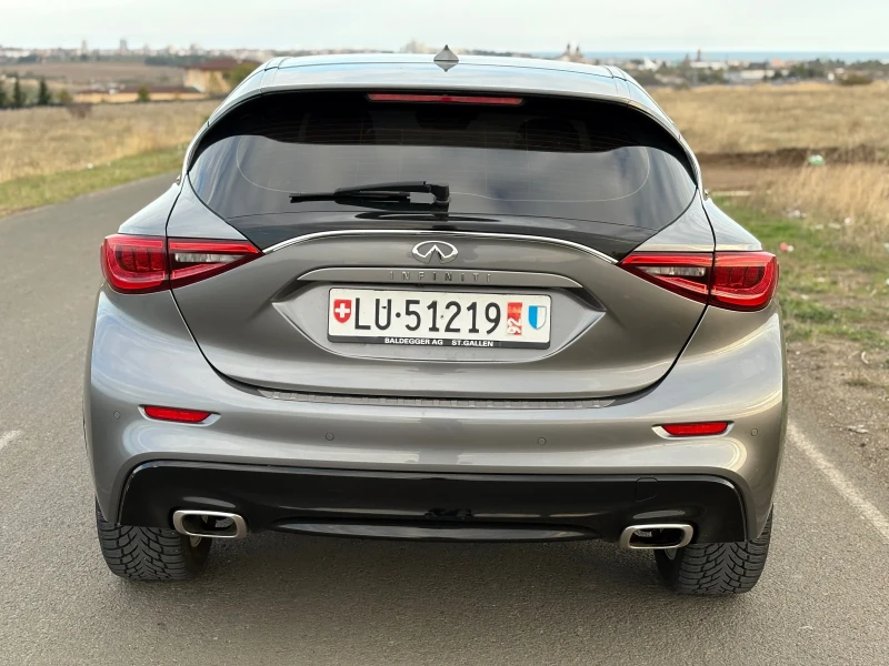 Infiniti Q30 2.2d Premium AWD DCT Full, снимка 5 - Автомобили и джипове - 52121745