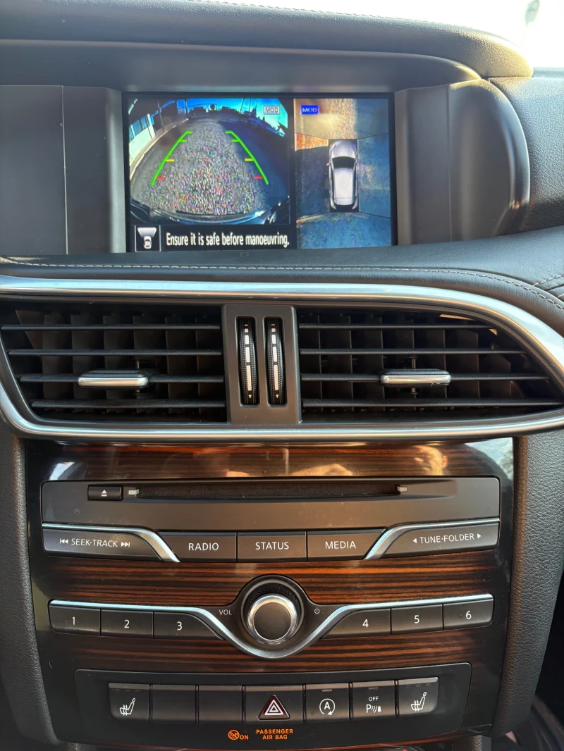 Infiniti Q30 2.2d Premium AWD DCT Full, снимка 12 - Автомобили и джипове - 52121745