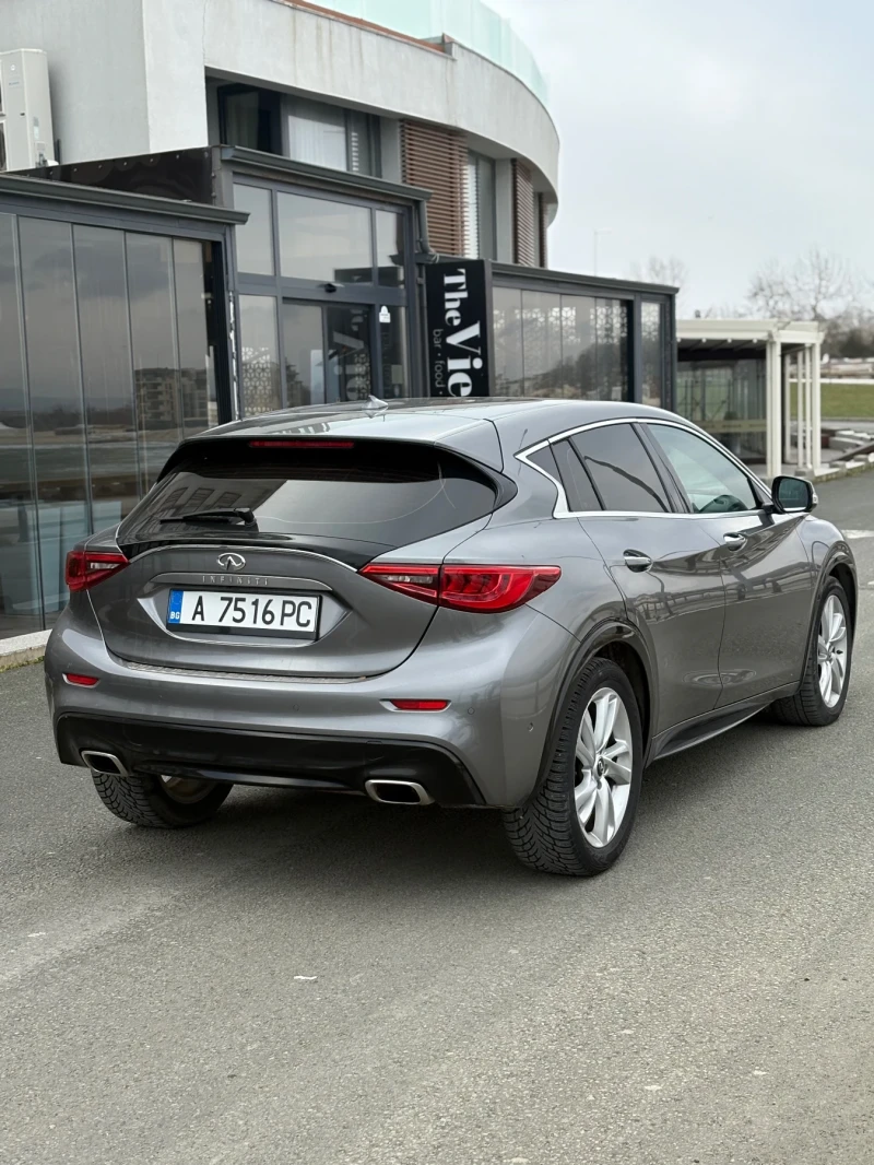 Infiniti Q30 2.2d Premium AWD DCT Full, снимка 4 - Автомобили и джипове - 52121745