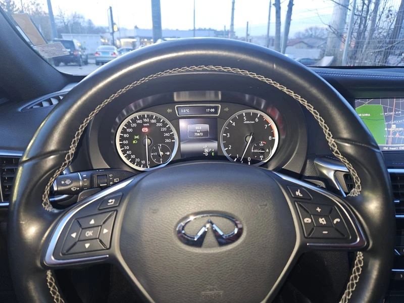 Infiniti Q30 S 2.0T AWD, снимка 5 - Автомобили и джипове - 52830096