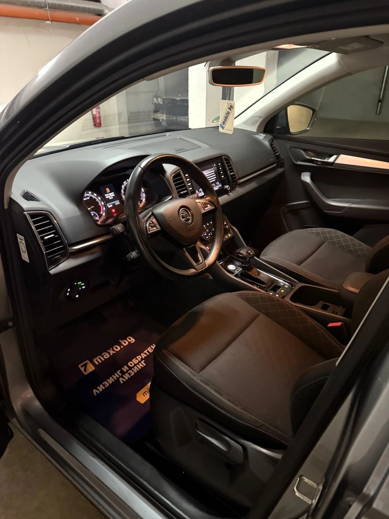 Skoda Karoq Ambition 4x4 150 к.с , Автомат 7ск.Нови Зимни Гуми, снимка 3 - Автомобили и джипове - 52903002