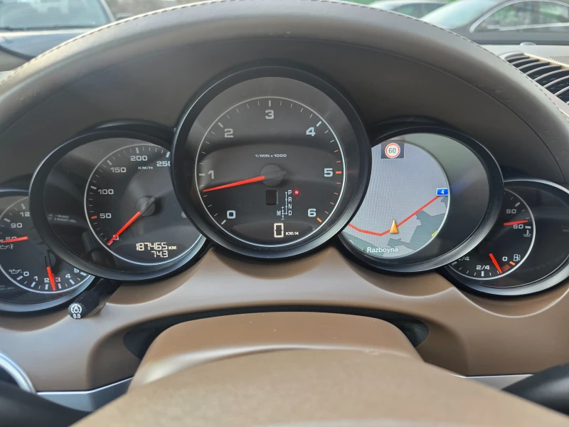 Porsche Cayenne 3.0D-TUNING-UNIKAT, снимка 17 - Автомобили и джипове - 53048162