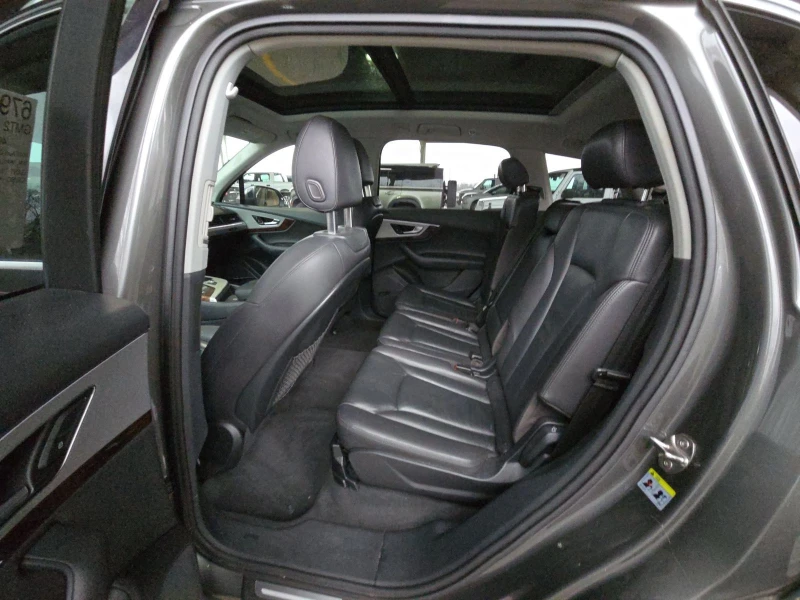 Audi Q7, снимка 13 - Автомобили и джипове - 53088732