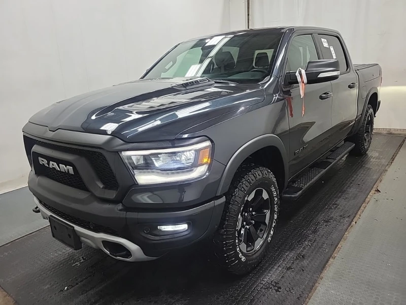 Dodge RAM 1500 * REBEL CREW CAB SHORT BED * CARFAX * БЕЗ ПЪРВОНАЧ