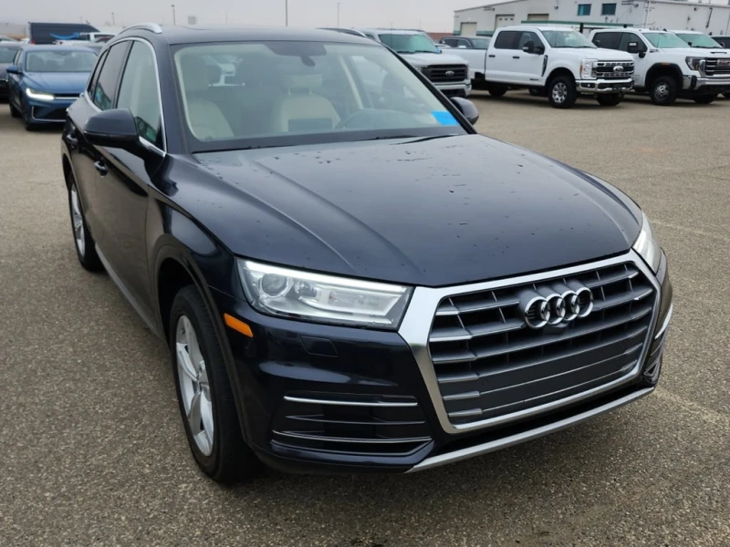 Audi Q5 * PREMIUM PLUS * CARFAX * , снимка 2 - Автомобили и джипове - 53100813