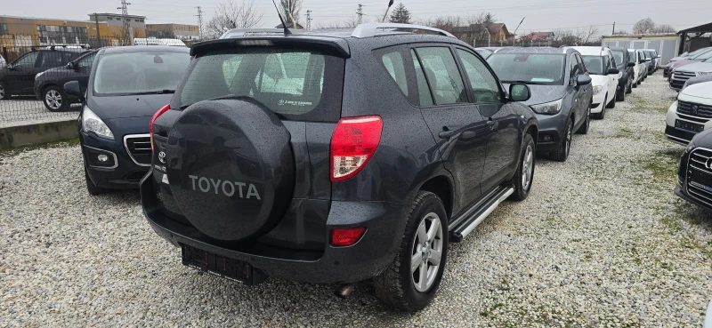 Toyota Rav4 2.2 D4D 136к.с 4х4 100%км , снимка 6 - Автомобили и джипове - 53473524
