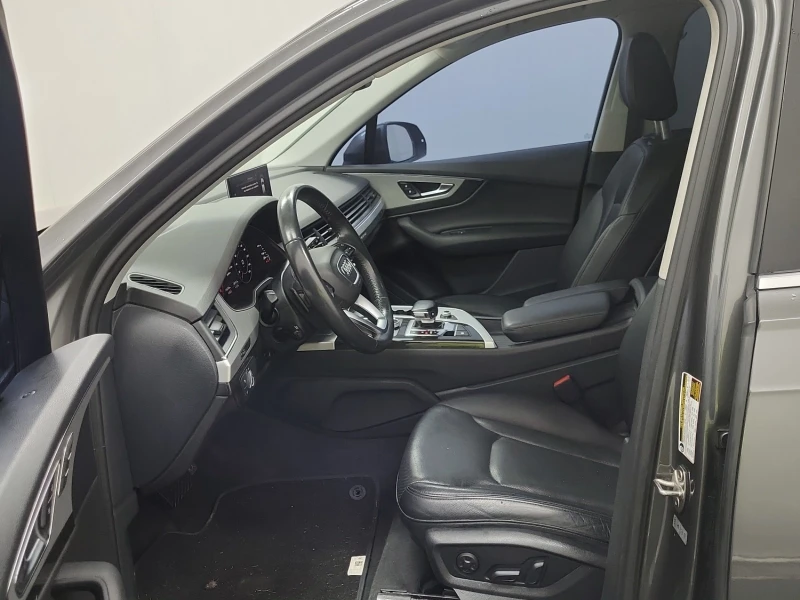 Audi Q7 * PREMIUM PLUS* * Автокредит* * Пълна сервизна ист, снимка 9 - Автомобили и джипове - 53518444