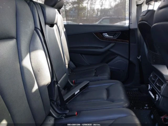 Audi Q7 3.0T PREMIUM* DISTRONIC* 360* HEADUP* ПОДГРЕВИ* , снимка 8 - Автомобили и джипове - 53012832