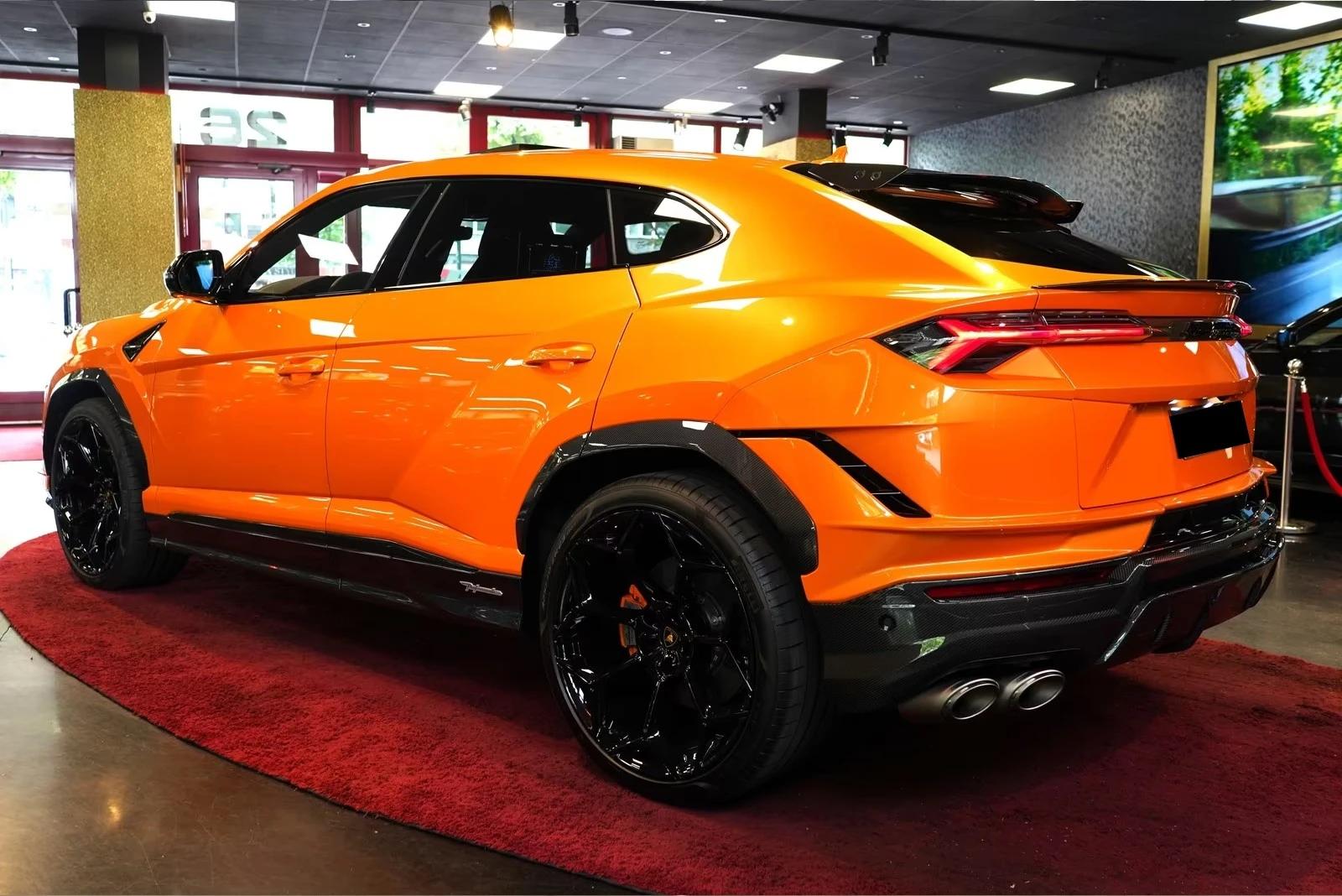 Lamborghini Urus Performante Pano Carbon - изображение 3