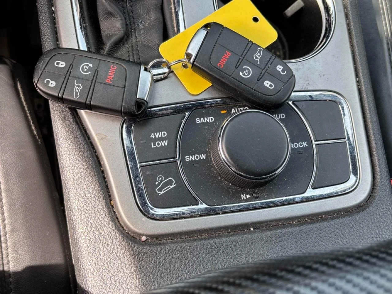 Jeep Grand cherokee Limited* 4x4* Keyless* Подгрев* Пано, снимка 11 - Автомобили и джипове - 53987157