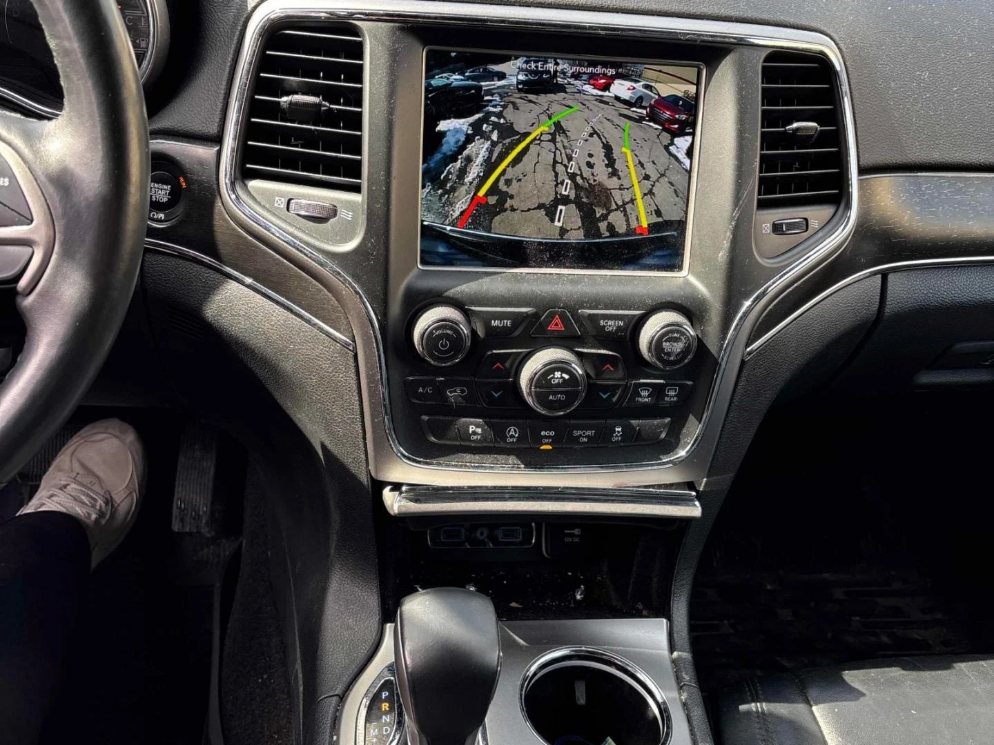 Jeep Grand cherokee Limited* 4x4* Keyless* Подгрев* Пано, снимка 10 - Автомобили и джипове - 53987157