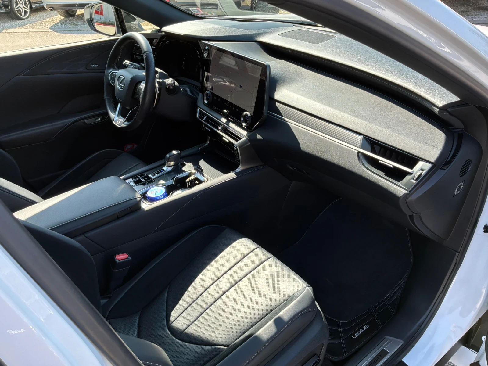 Lexus RX 500h 2.4h 371�.� F-Sport  | Mobile.bg � ����������� 15
