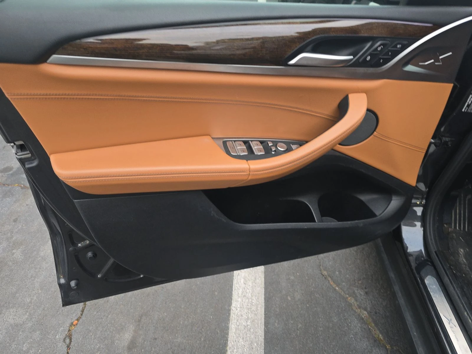 BMW X3 DIGITAL* AMBIENT* HARMAN* ПОДГРЕВ* PANO* Head-up* , снимка 9 - Автомобили и джипове - 54210357