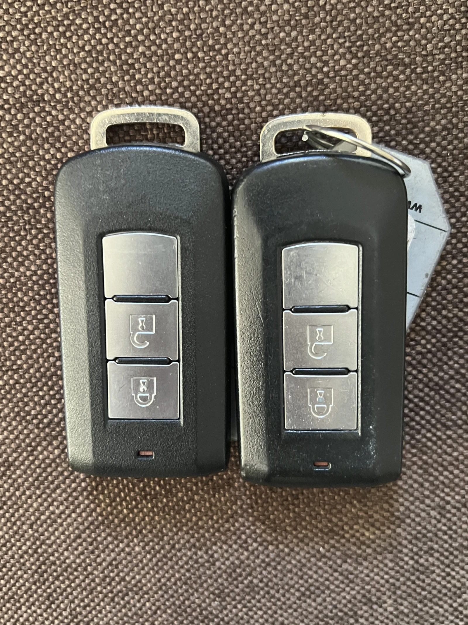 Mitsubishi Outlander 2.2DiD 4x4 (180HP) F1 пера, КАМЕРА, KEYLESS, снимка 14 - Автомобили и джипове - 54508940
