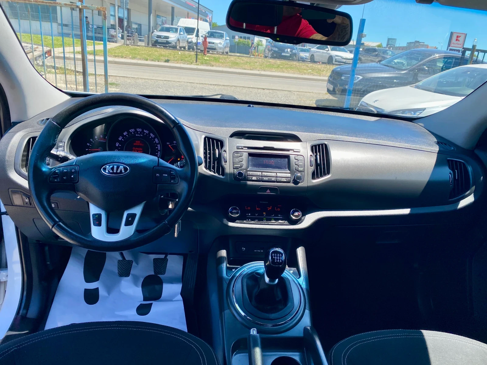 Kia Sportage, снимка 9 - Автомобили и джипове - 54857407