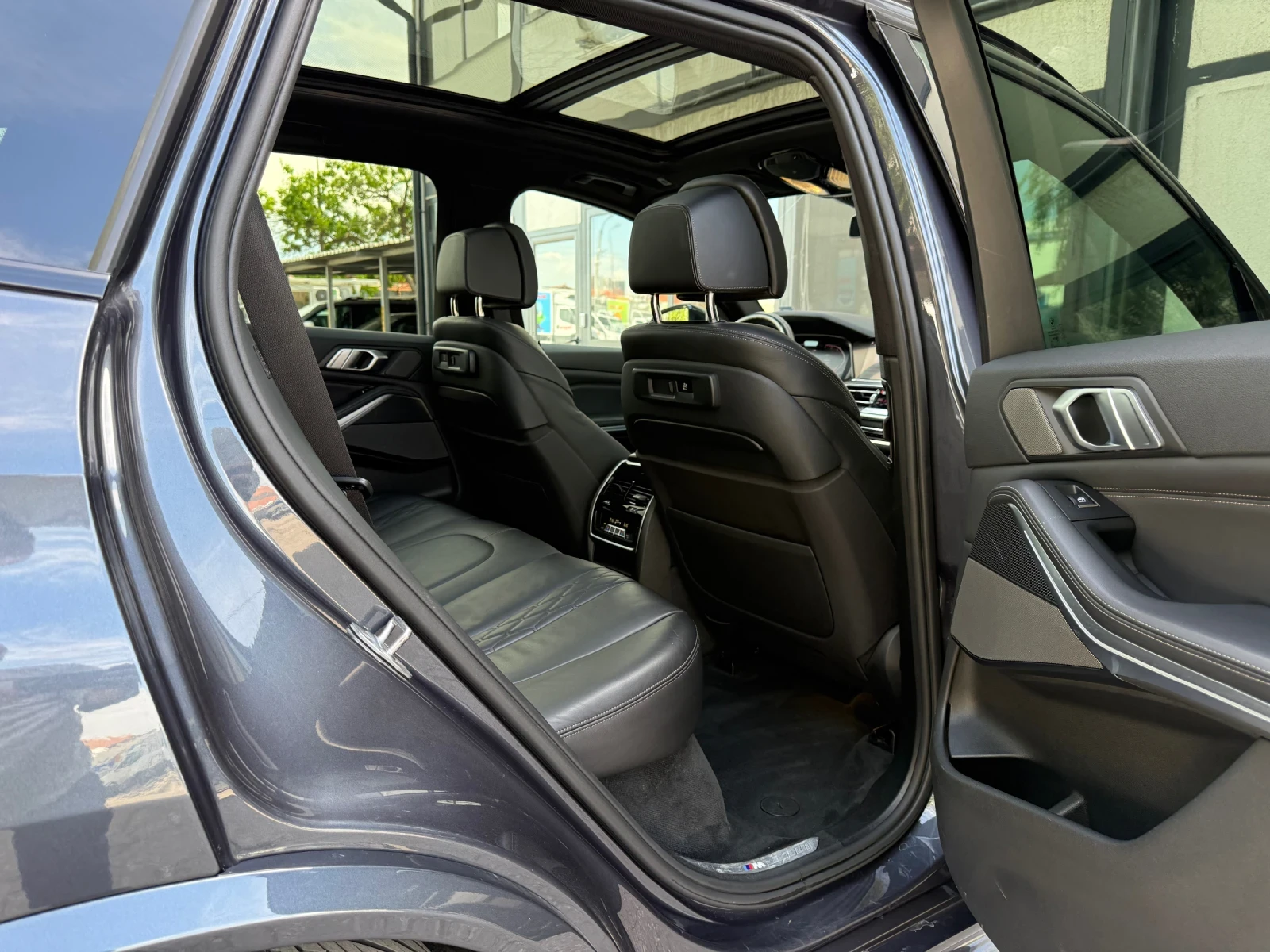 BMW X5 xDrive30d, снимка 11 - Автомобили и джипове - 55119891