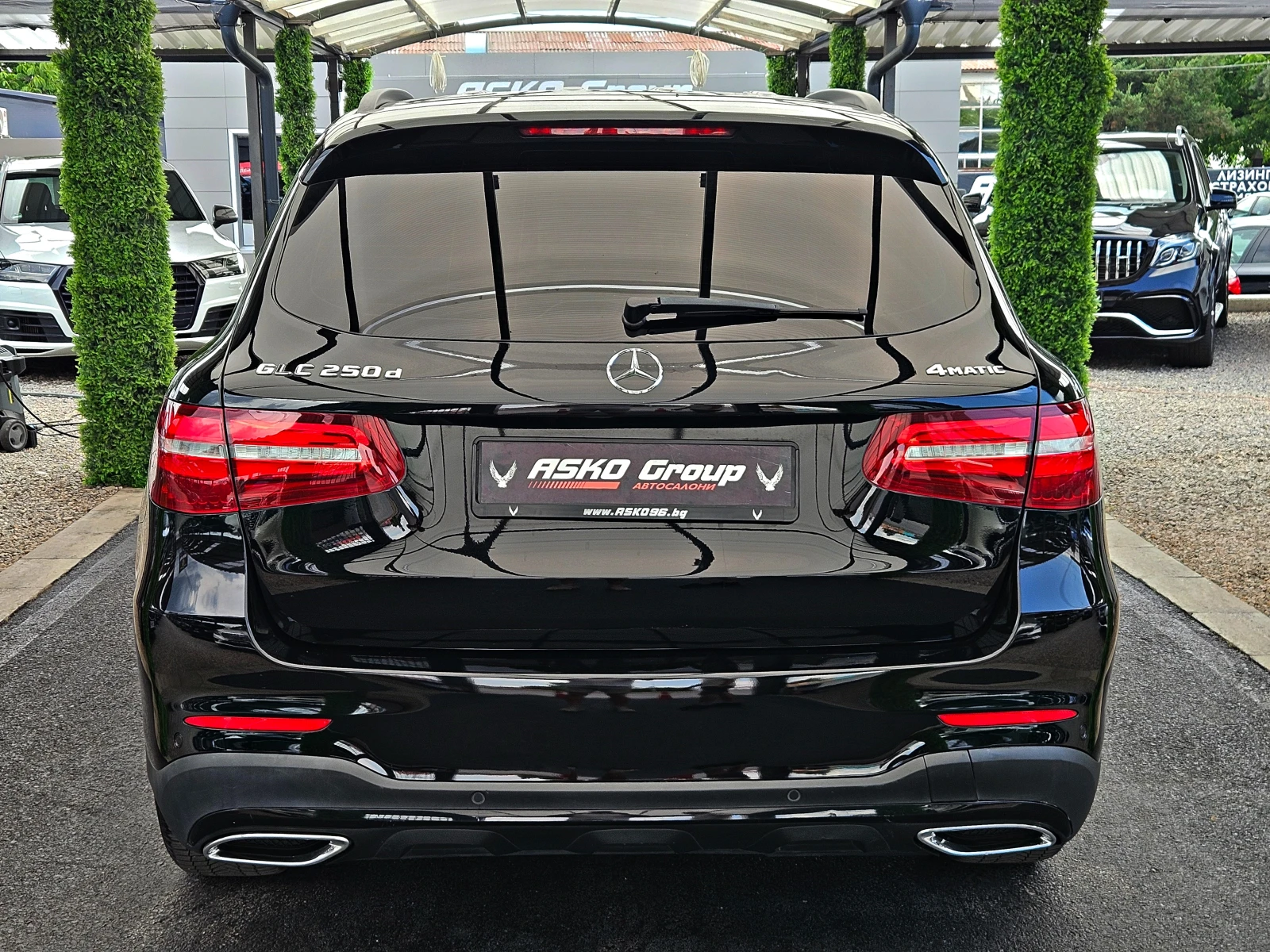 Mercedes-Benz GLC 250 AMG/9G-TRONIC/GERMANY/CAMERA/KEYLESS/AUTO HOLD/LIZ, снимка 5 - Автомобили и джипове - 55128060