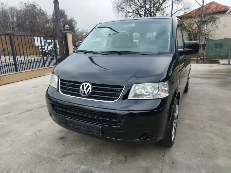 VW Multivan 2.5TDI, снимка 2 - Бусове и автобуси - 48157875