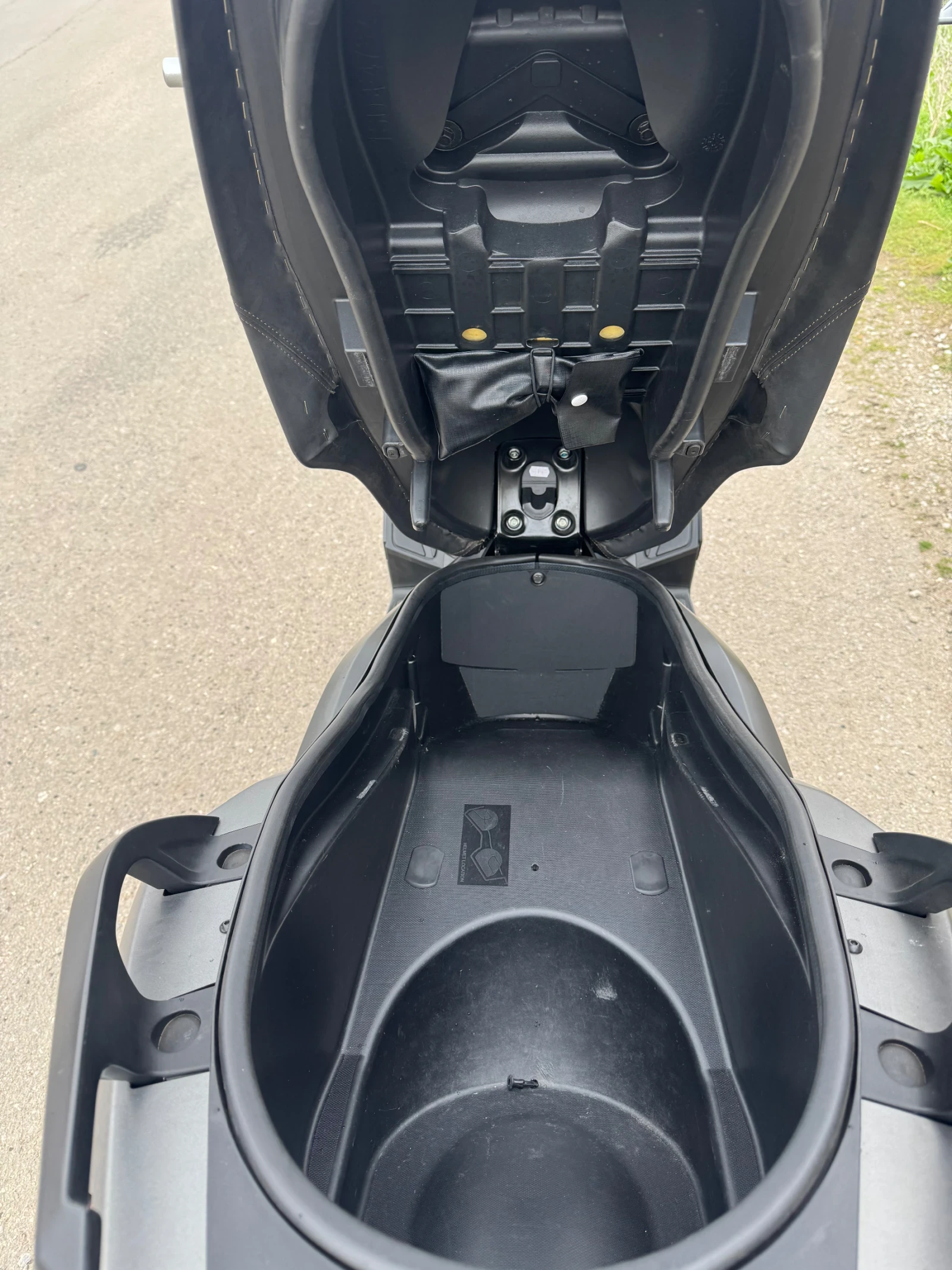 Yamaha X-max ABS 2015 - изображение 6
