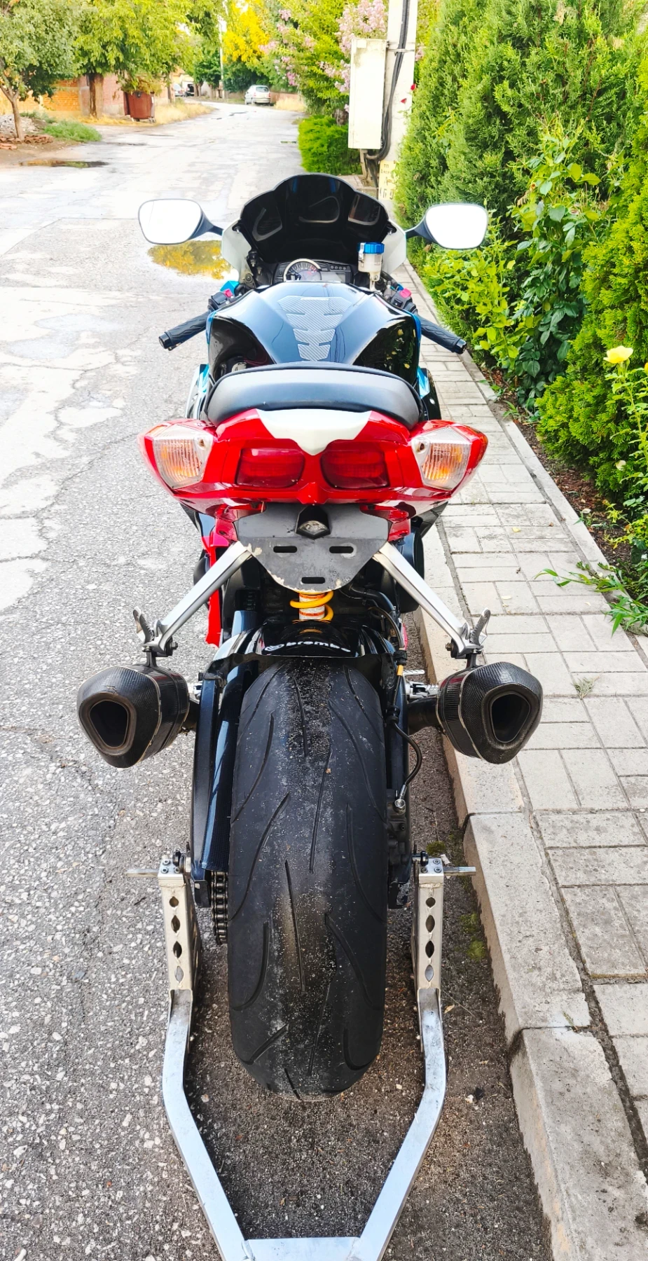 Suzuki Gsxr 1000 K9 - изображение 7