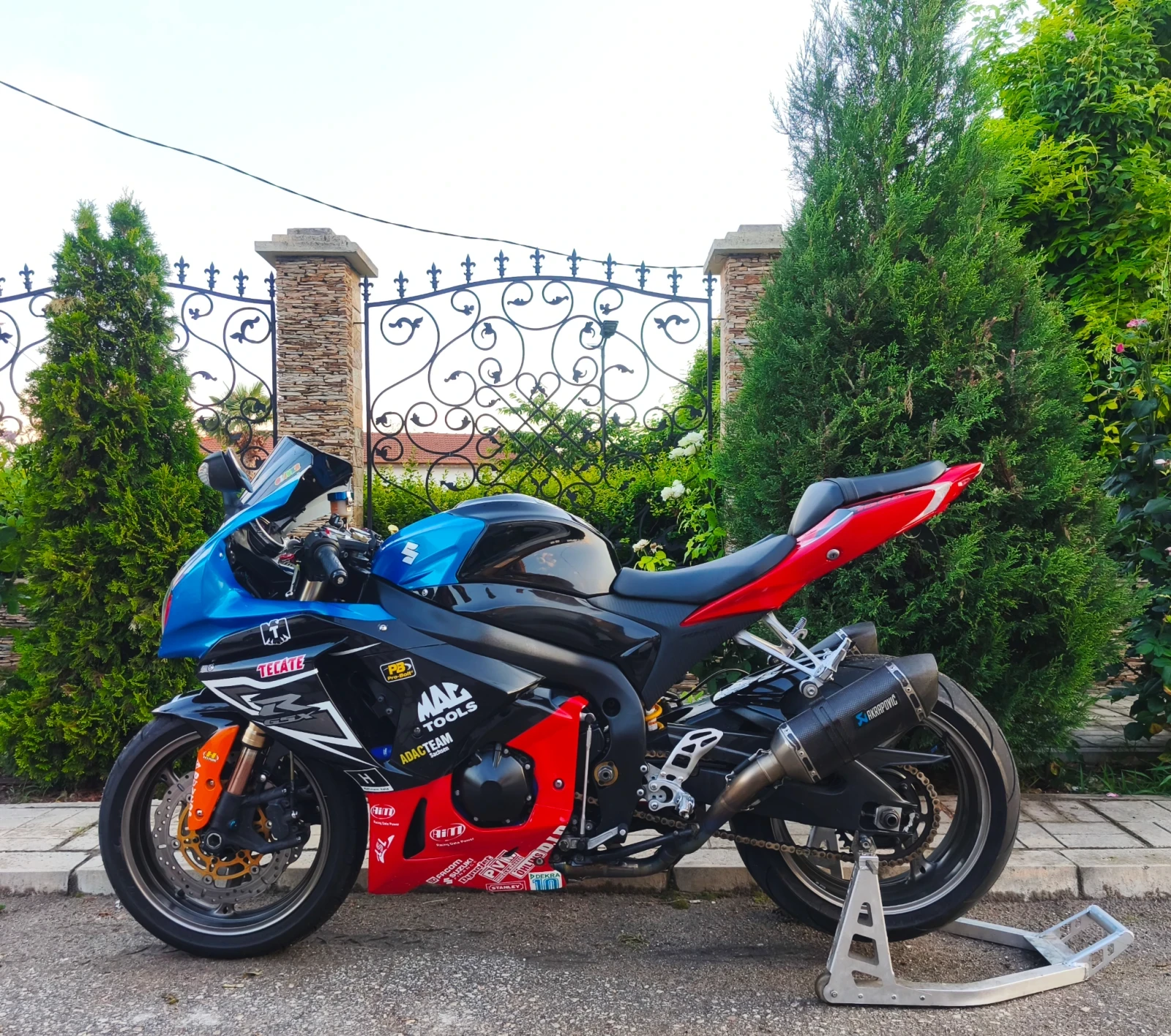 Suzuki Gsxr 1000 K9 - изображение 5