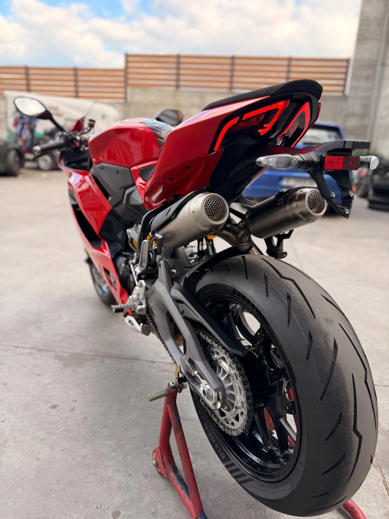 Ducati Panigale Panigale V2 2026, снимка 11 - Мотоциклети и мототехника - 56337163