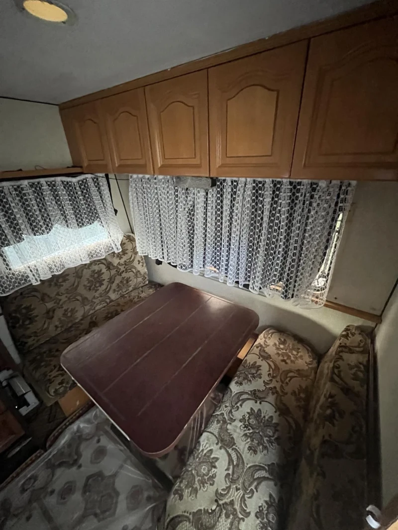 Каравана Hobby, снимка 6 - Каравани и кемпери - 52503391