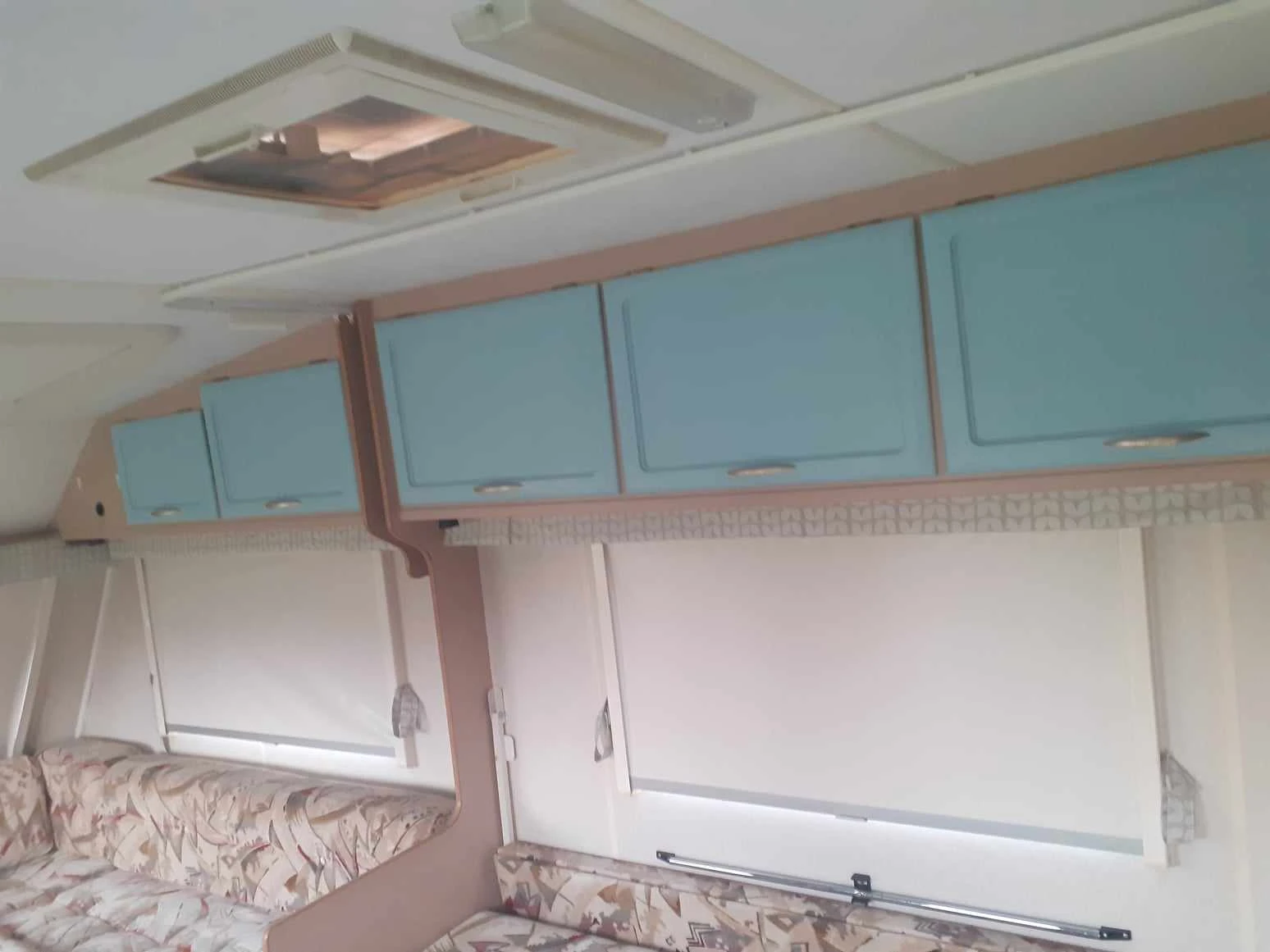 Каравана ABI, снимка 5 - Каравани и кемпери - 53726869