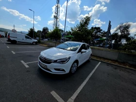 Opel Astra 1.6CDTI 2018g  Хубава, снимка 8