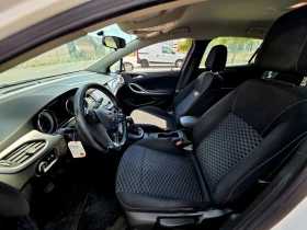 Opel Astra 1.6CDTI 2018g  Хубава, снимка 14