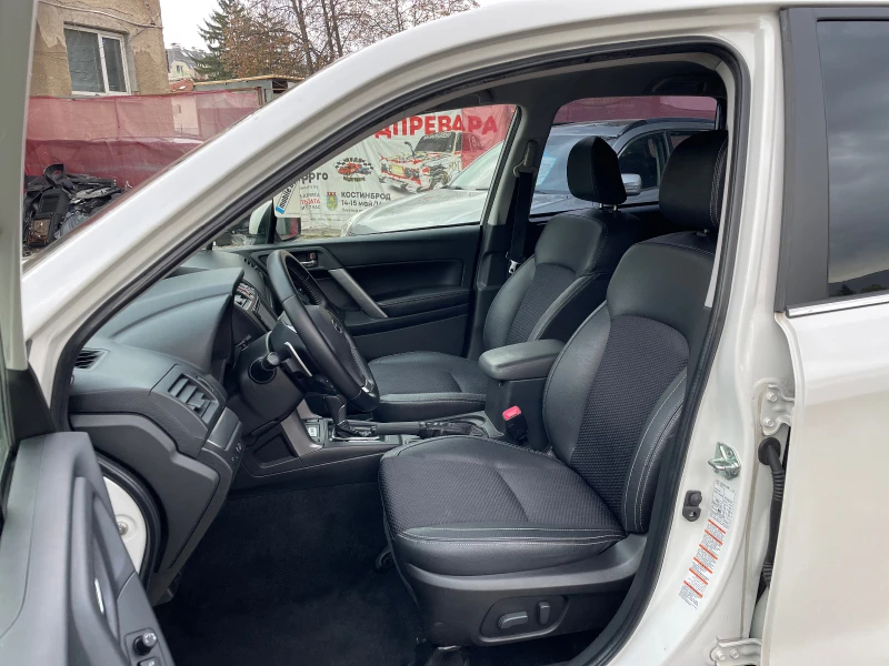 Subaru Forester 2.0 XT Executive, снимка 9 - Автомобили и джипове - 38310261