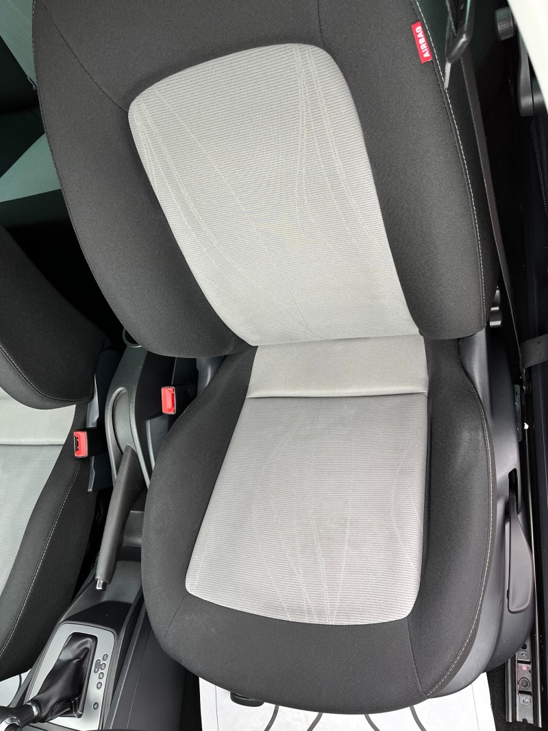 Seat Ibiza 1.2i-АВТОМАТИК-EURO5 , снимка 10 - Автомобили и джипове - 40752405