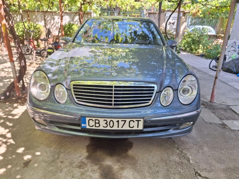 Mercedes-Benz E 320, снимка 5 - Автомобили и джипове - 49033061