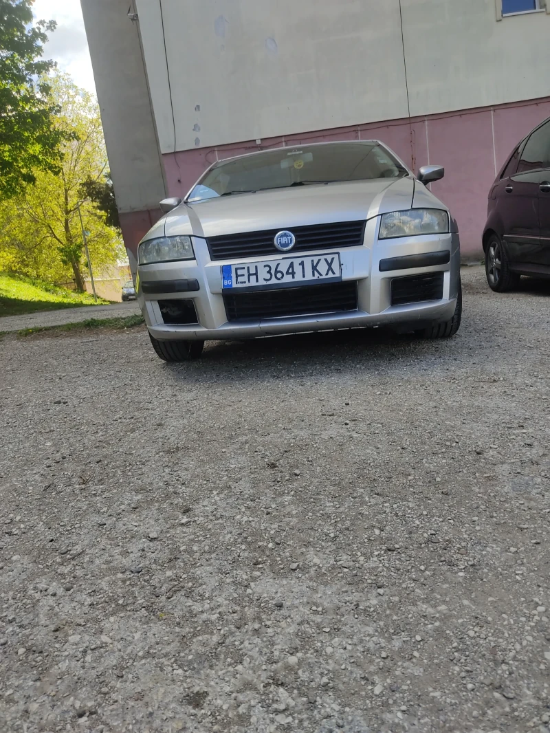 Fiat Stilo, снимка 4 - Автомобили и джипове - 47075959