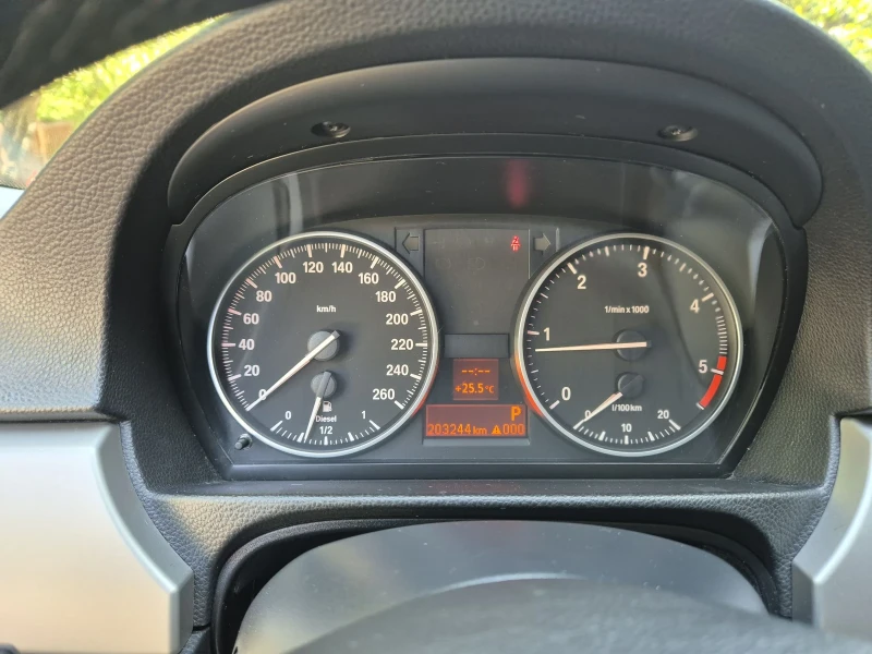 BMW 320 2.0d Automatic, снимка 15 - Автомобили и джипове - 49473231