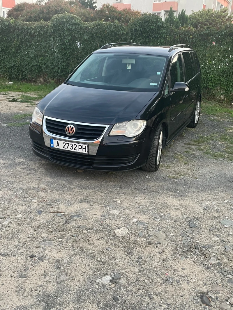 VW Touran, снимка 1 - Автомобили и джипове - 48017652