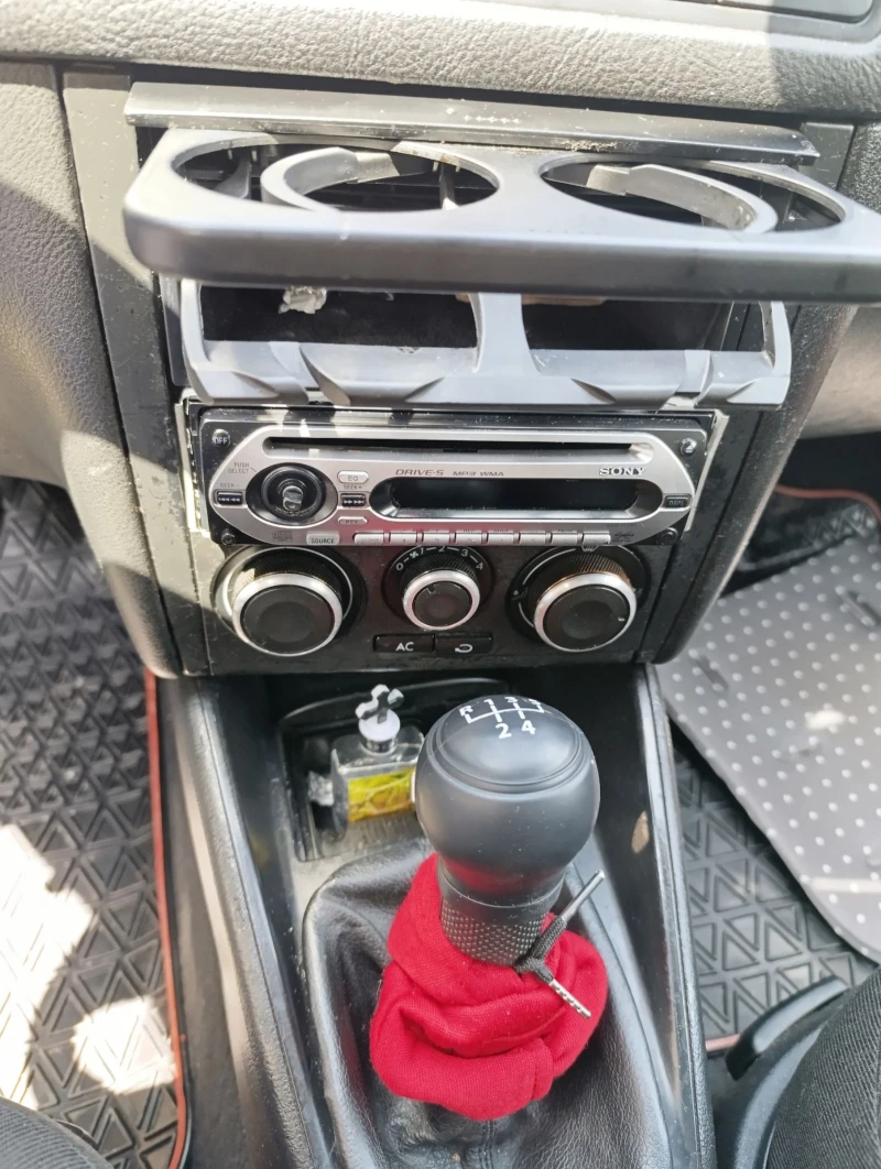 VW Golf 1.9 TDI, снимка 7 - Автомобили и джипове - 50306662