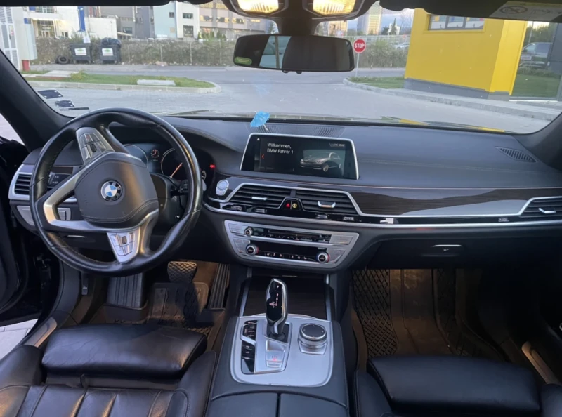 BMW 730 седан, снимка 6 - Автомобили и джипове - 52854455