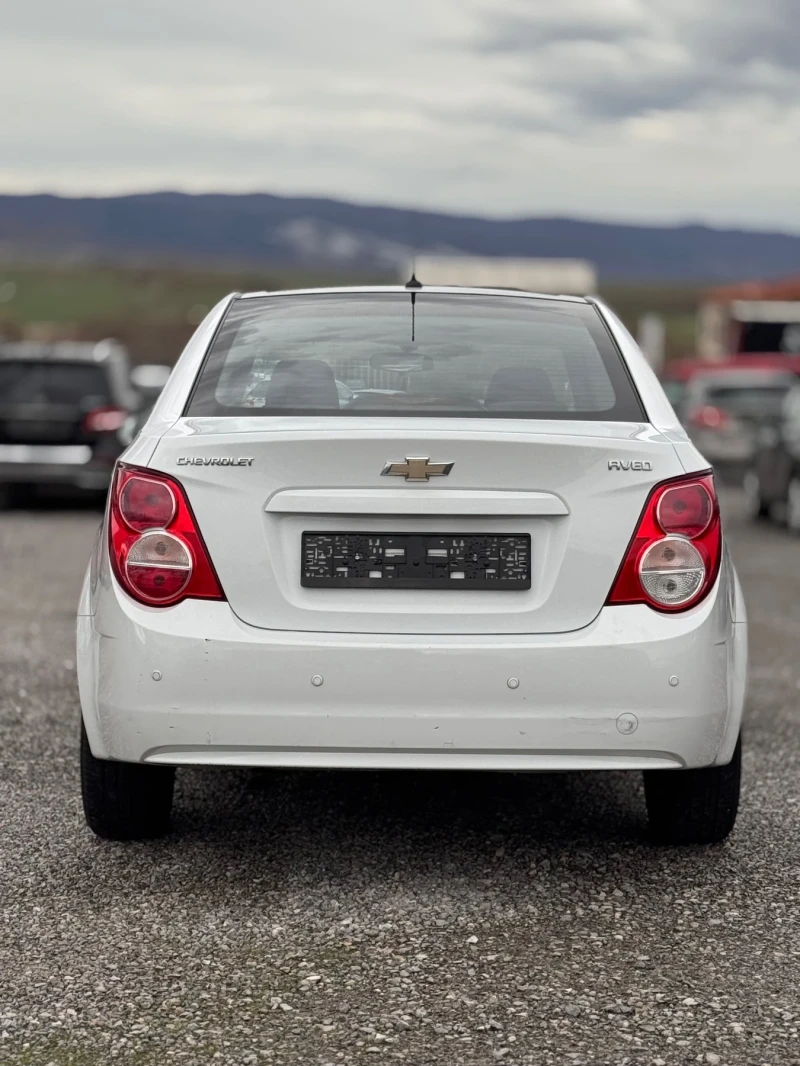 Chevrolet Aveo, снимка 5 - Автомобили и джипове - 52494471