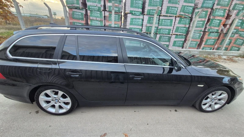 BMW 525 Xi * 4X4* Панорама* Рекаро* Бартер, снимка 7 - Автомобили и джипове - 52946959