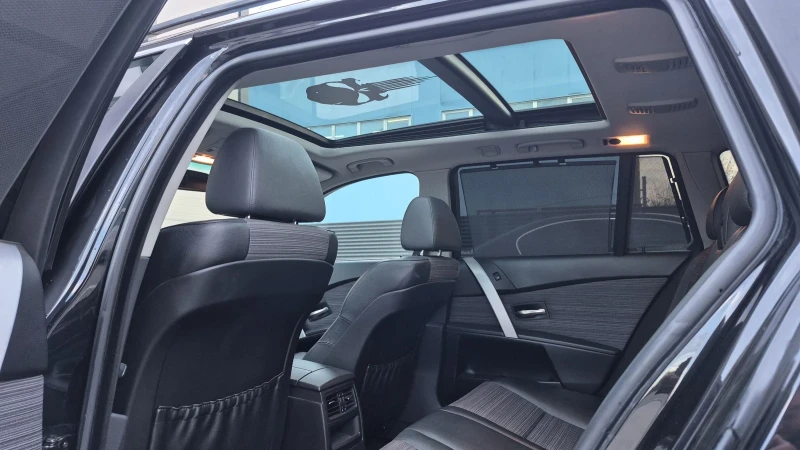 BMW 525 Xi * 4X4* Панорама* Рекаро* Бартер, снимка 12 - Автомобили и джипове - 52946959