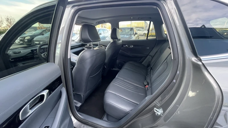 Geely EX5 Обдухване, масаж, снимка 8 - Автомобили и джипове - 53334077