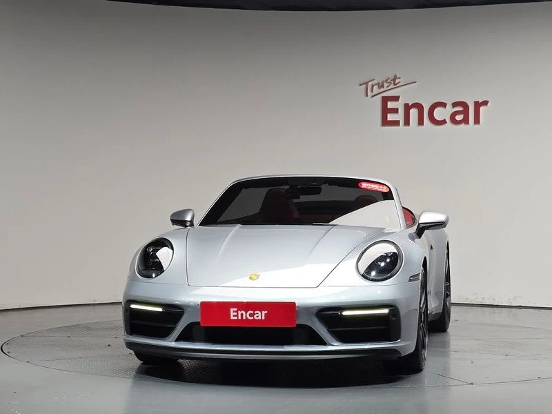 Porsche 911 Carrera 4 GTS Cabriolet| 473к.с.| ВКЛ.ТЕХНОТЕСТ, снимка 2 - Автомобили и джипове - 55375844