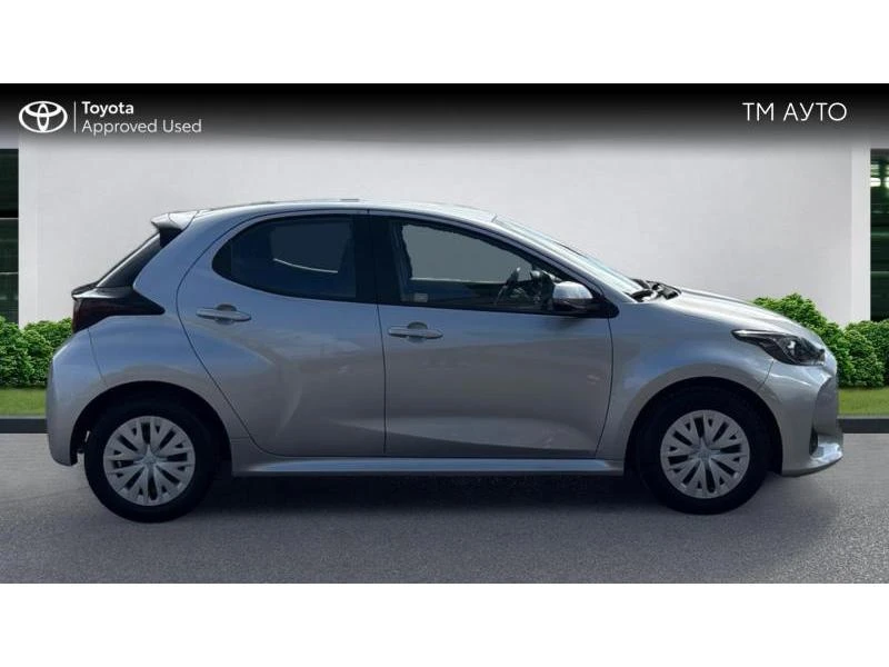 Toyota Yaris 1.5HSD ACTIVE, снимка 17 - Автомобили и джипове - 56494557